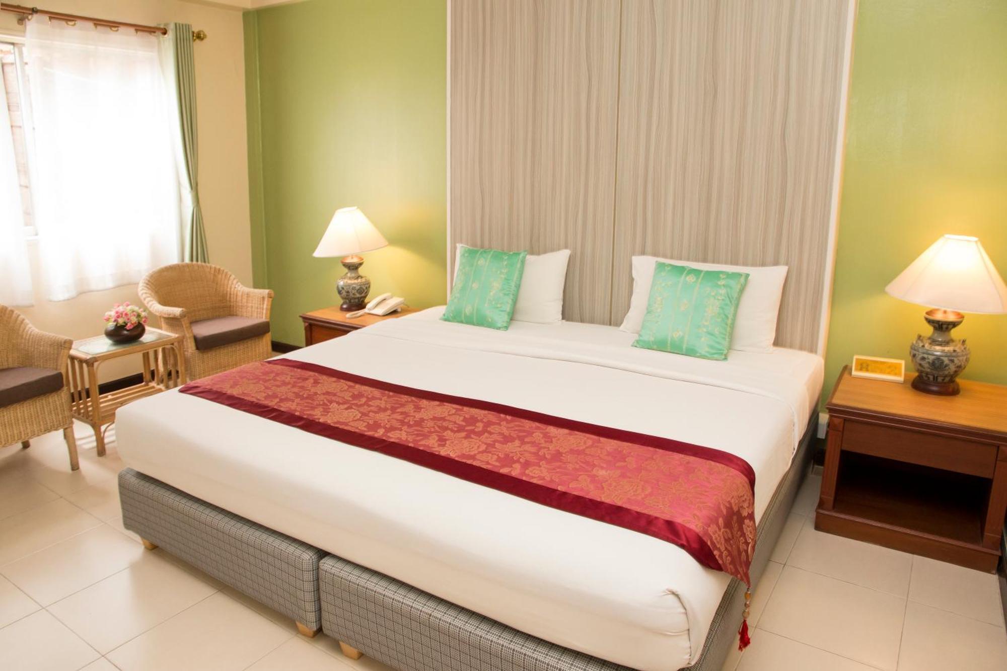 S Lodge Pattaya Formally Sabai Lodge מראה חיצוני תמונה