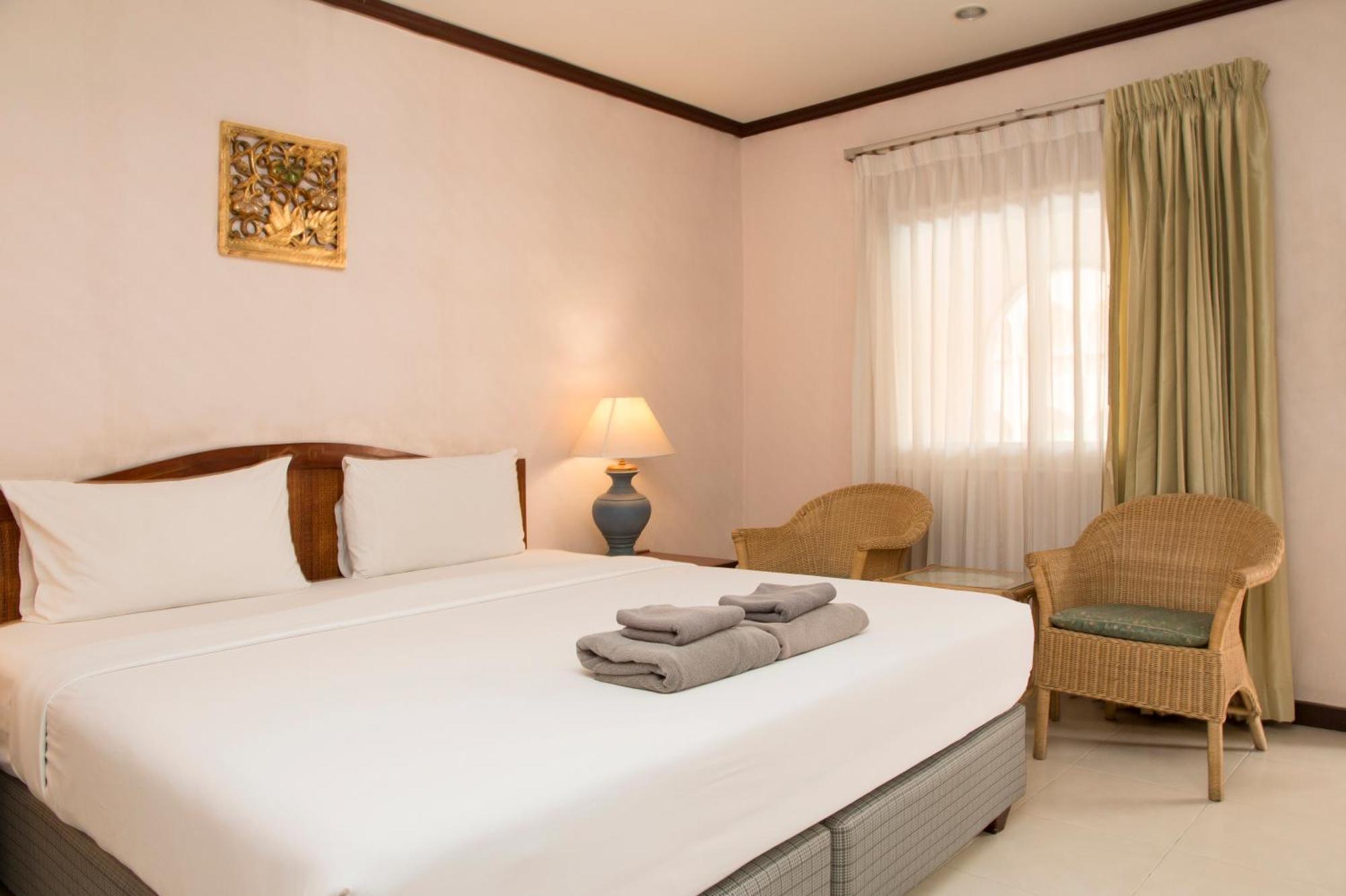 S Lodge Pattaya Formally Sabai Lodge מראה חיצוני תמונה