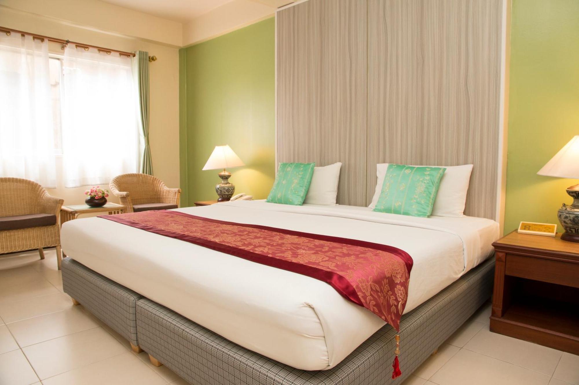 S Lodge Pattaya Formally Sabai Lodge מראה חיצוני תמונה