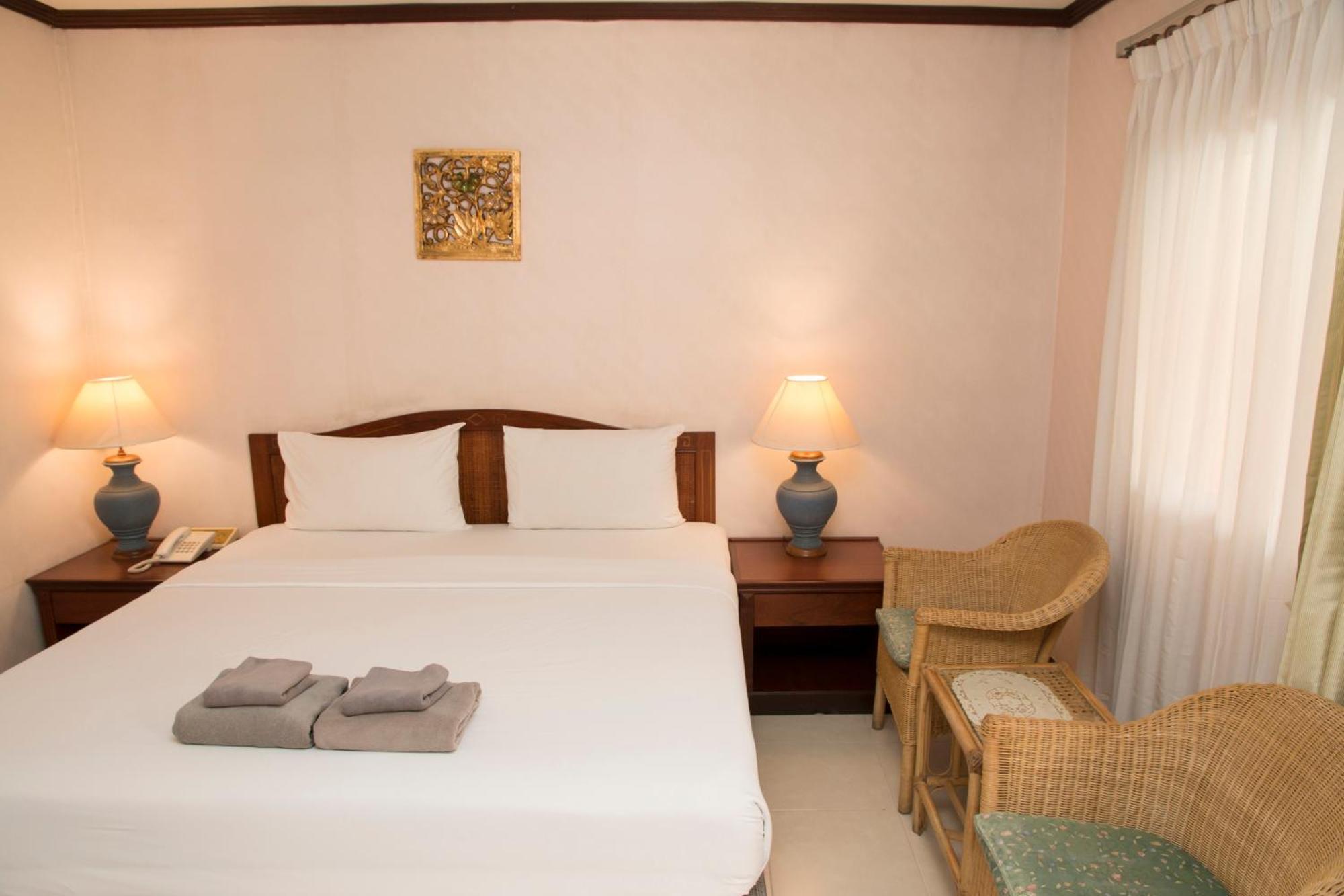 S Lodge Pattaya Formally Sabai Lodge מראה חיצוני תמונה